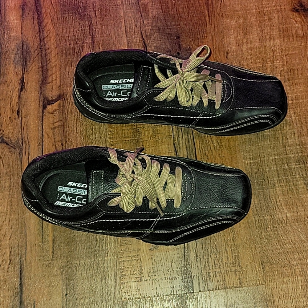 Sketchers